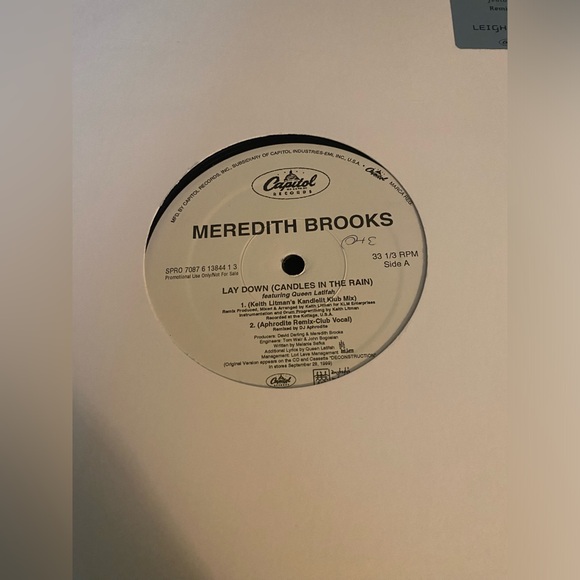 Meredith Brooks "Lay Down" featuring Queen Latifah 33 1/3 RPM 12" Vinyl Record - Picture 6 of 6